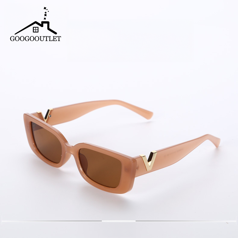 Sunglasses with Metal Hinges